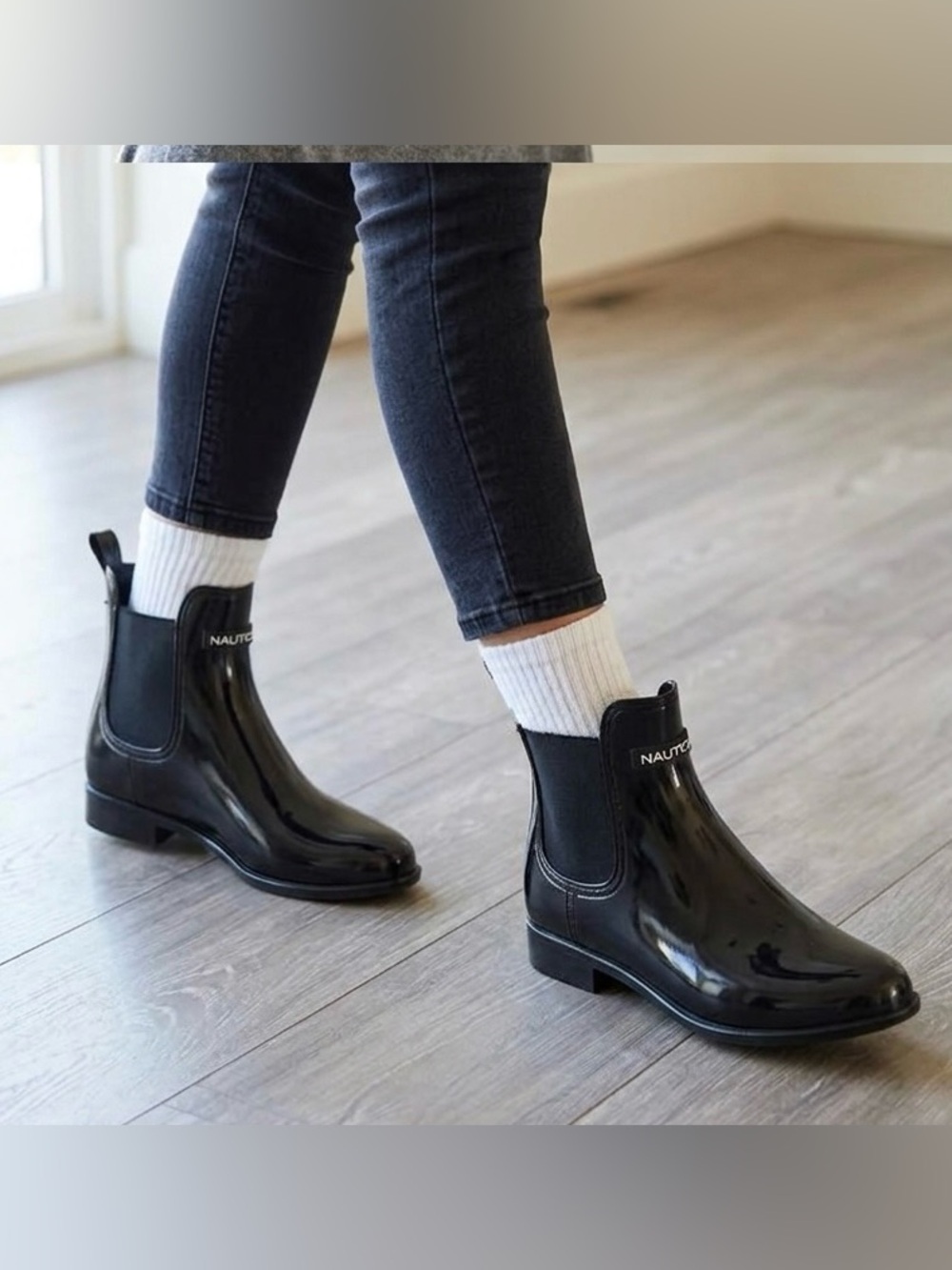 Nautica Black Chelsea Ankle Rain Boots Glossy Waterproof Booties Size 6